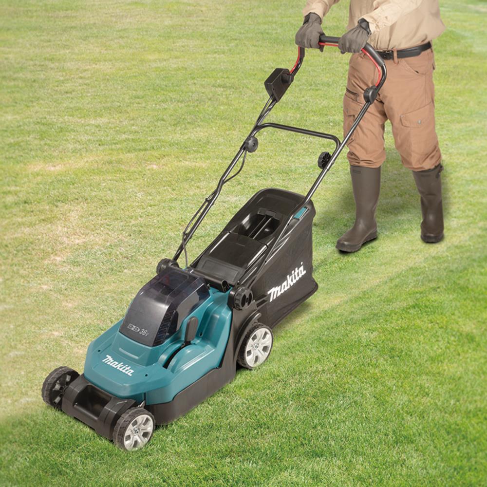 Rasaerba Makita a batteria DLM382PM2