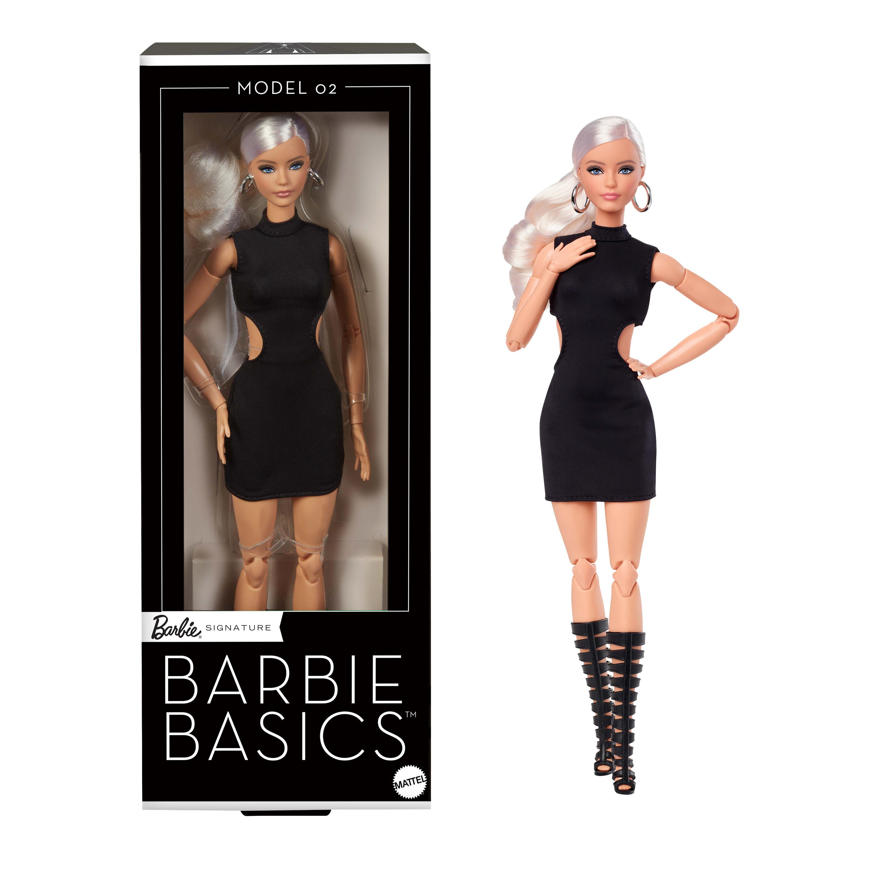 Barbie Signature JBH71 bambola