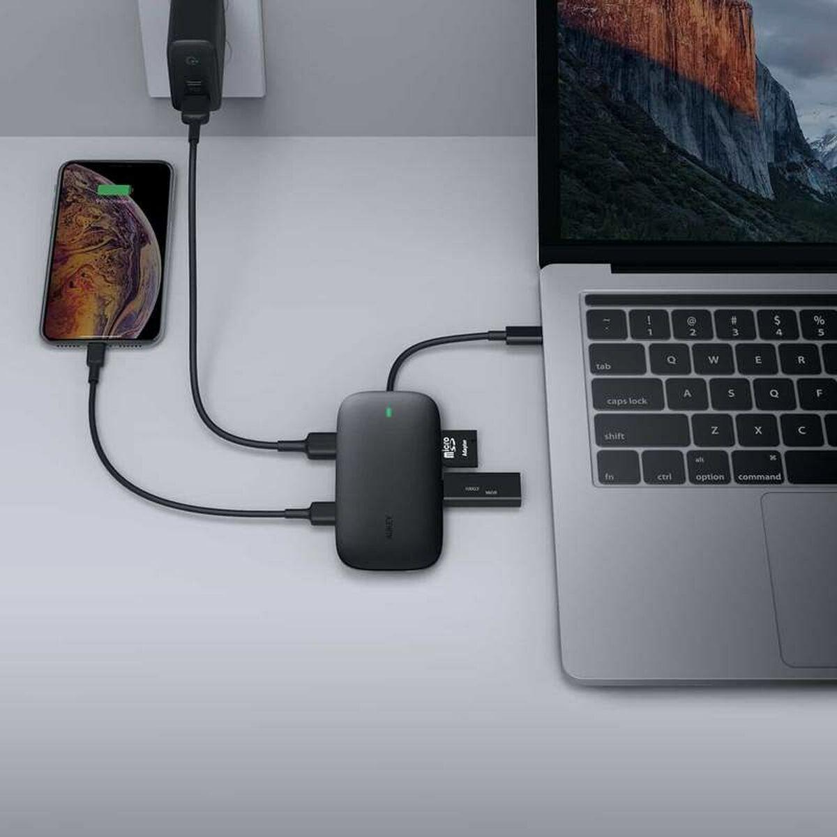 AUKEY CB-C71 hub di interfaccia 5000 Mbit/s Nero (AUKEY 8-in-1 USB-C Hub, 3xUSB-A 3.0, HDMI 4K, SD/TF - Black)