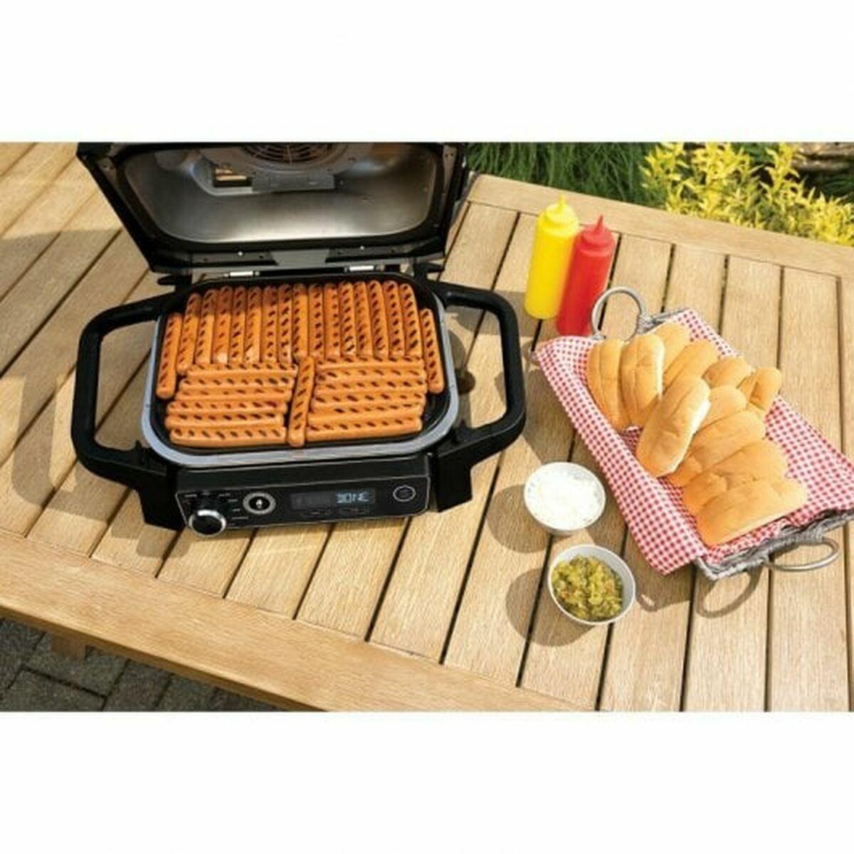 Leistung 2400W Grillplatten abnehmbar Extras wrmeisolierte Griffe herausnehmbare Fettauffangschale Kontrollleuchte Pelletkamm