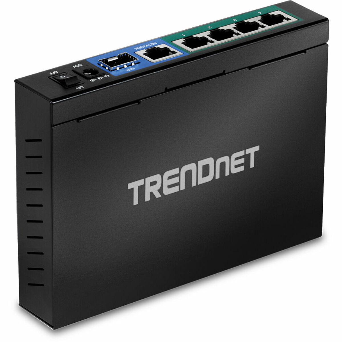 6-PORT GIGABIT POE SWITCH