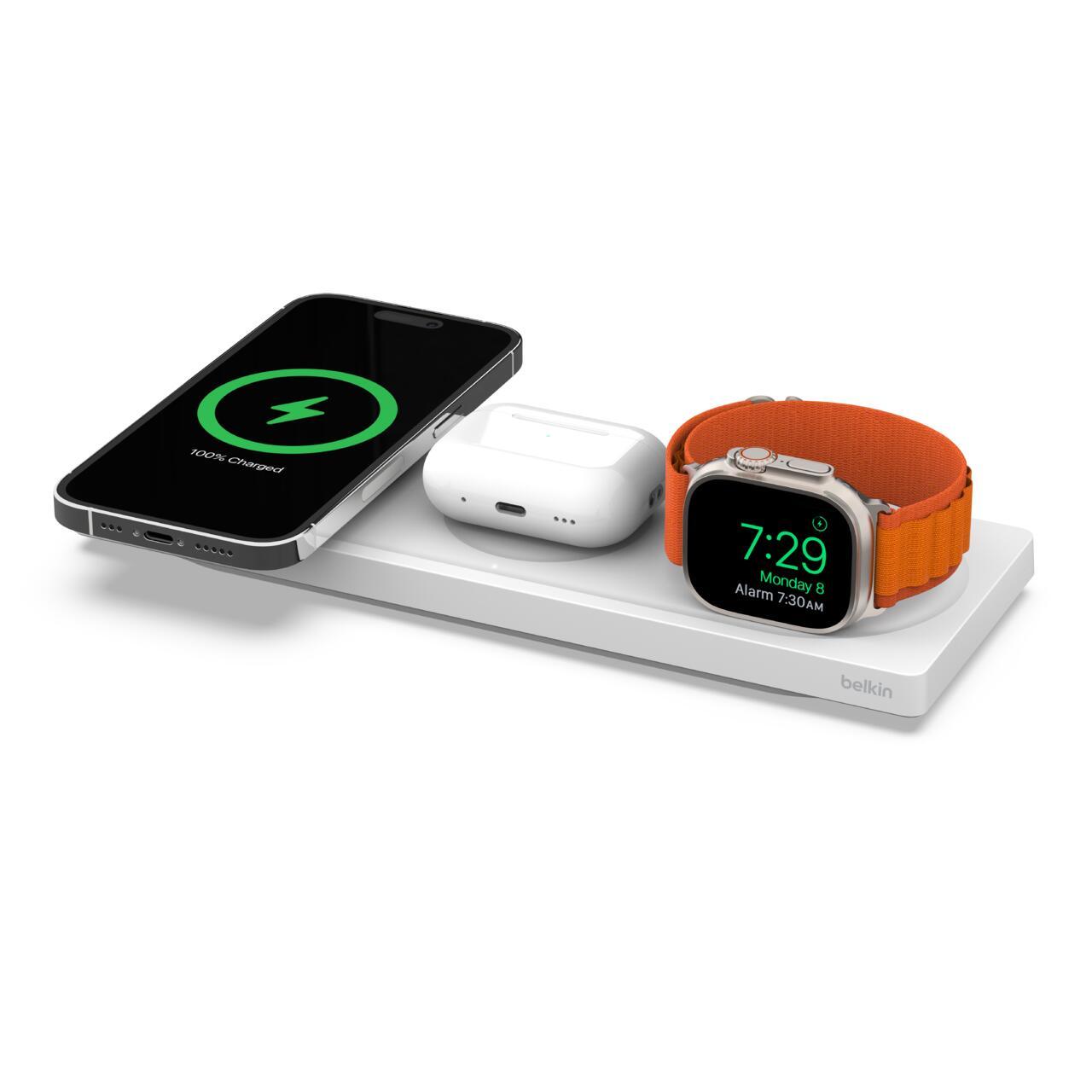 Belkin BOOSTÃƒÂ¢Ã‚â€ Ã‚â€˜CHARGE PRO Bianco Interno (WRLS 3-IN-1 CHRG PAD W/ MAGSAFE - F/ IPHONE 12/13 SERIES