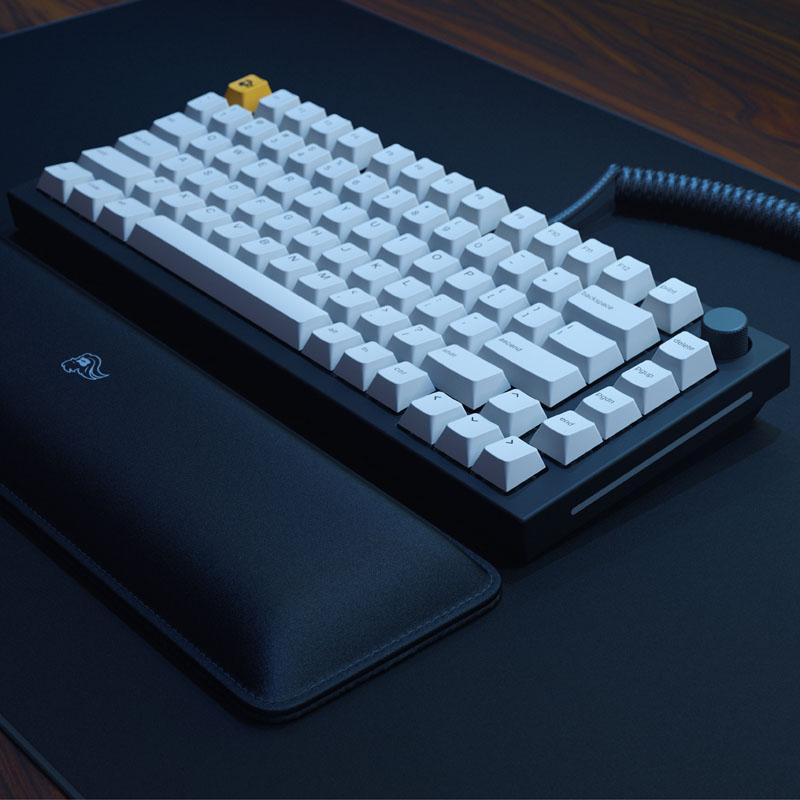 Glorious GMMK Pro Black Slate 75% TKL-PRE Build, ISO De-Layout-Black (Glo-GMMK-P75-FOX ISO-B-DE)