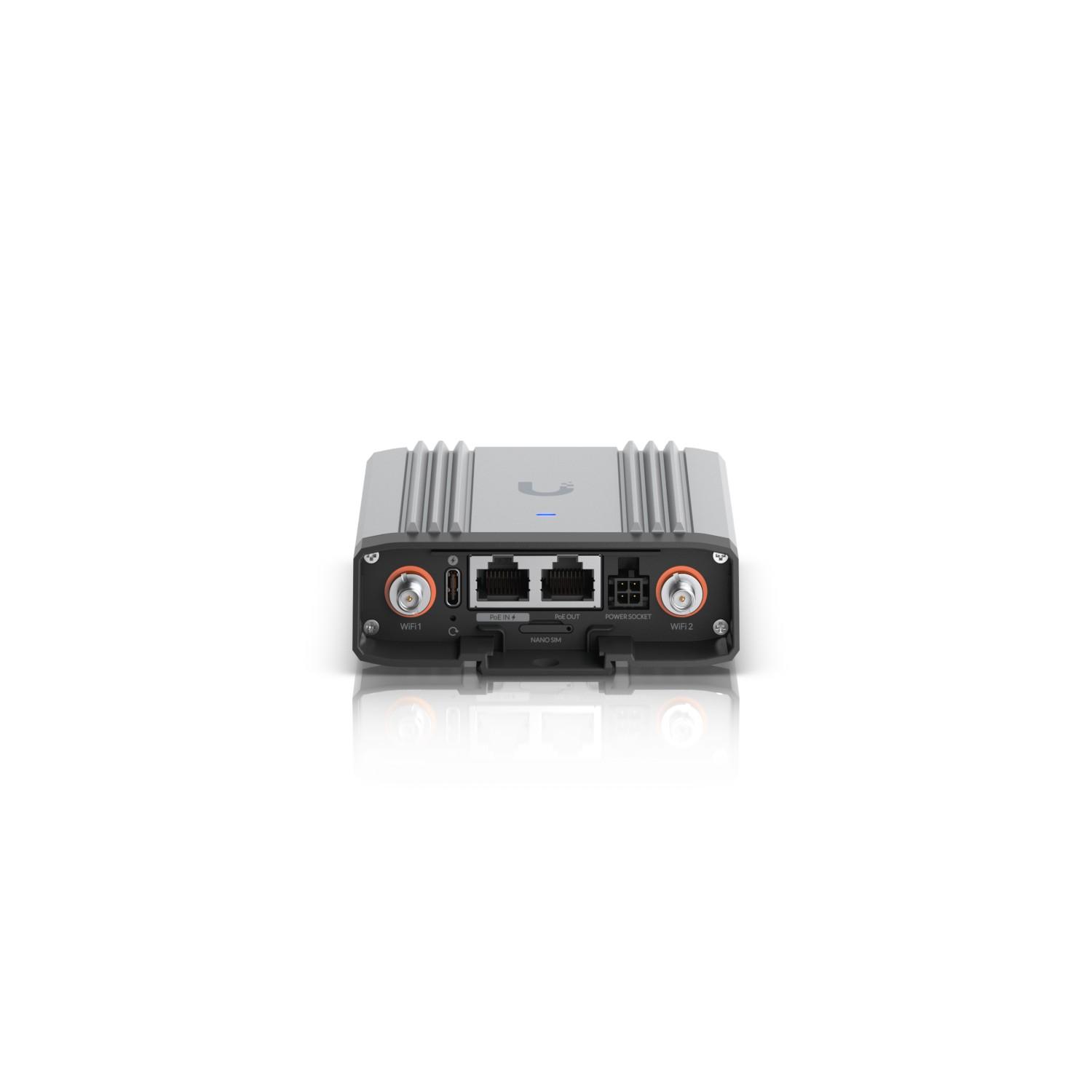Ubiquiti UMR-Industrial Router di rete cellulare (Compact and ruggedized LTE - Cat 4 mobile WiFi router - designed for indoor/o