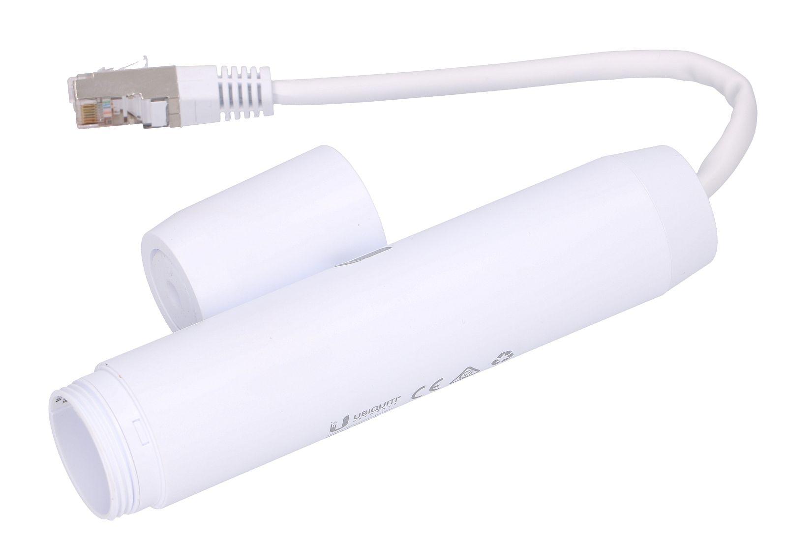 Ubiquiti INS-3AF-O-G Convertitore PoE 48 V 802.3af a 24 V 05 A.