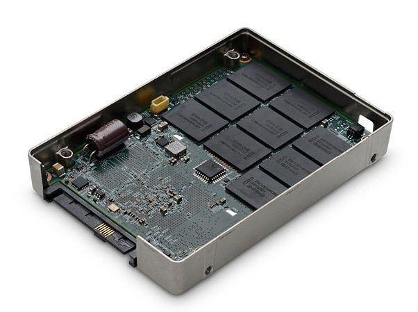 HGST Ultrastar SSD1600MR...