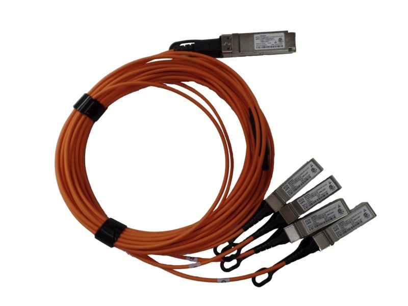 Cavo ottico attivo HPE da 40 GbE QSFP+ a 4x10 GbE SFP+ da 5 m