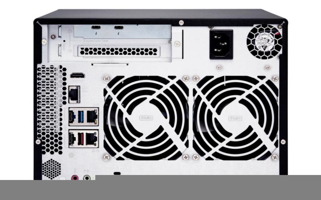 NAS assemblato QNAP Tower TVS-672XT-I3-8G 24TB (6x4TB) con HDD Seagate IronWolf Pro