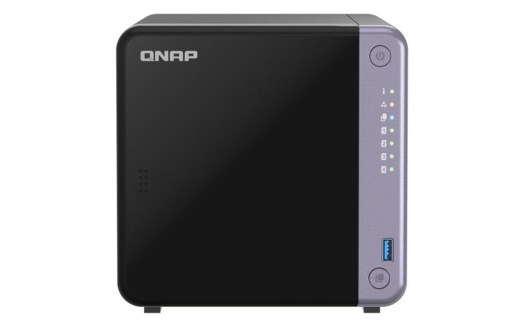 NAS assemblato QNAP...