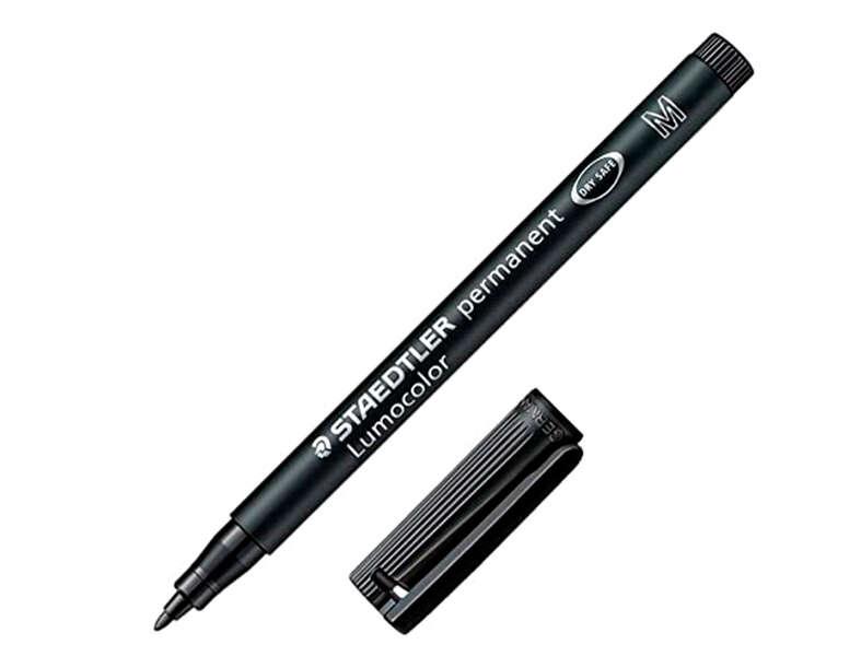 Pennarello indelebile Staedtler Lumocolor 317 - Punta tono medio - Tratto circa 1 mm - Cappuccio con clip - Asciugatura rapida