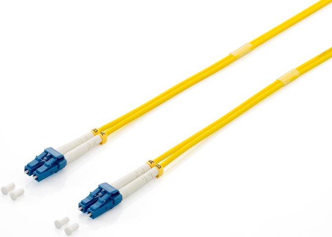 Equipaggiare Pro - Cavo patch - Modalità singolo LC/UPC (M) a LC/UPC Single Mode (M) - 15 m - Fibra di vetro - 9/125 micrometr