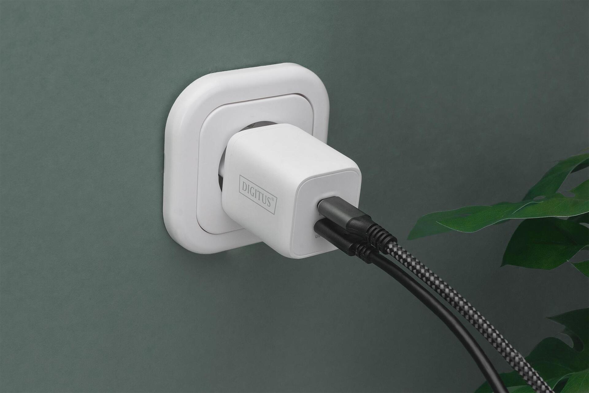 DIGITUS Caricatore USB-C 2 porte 65 W GaN