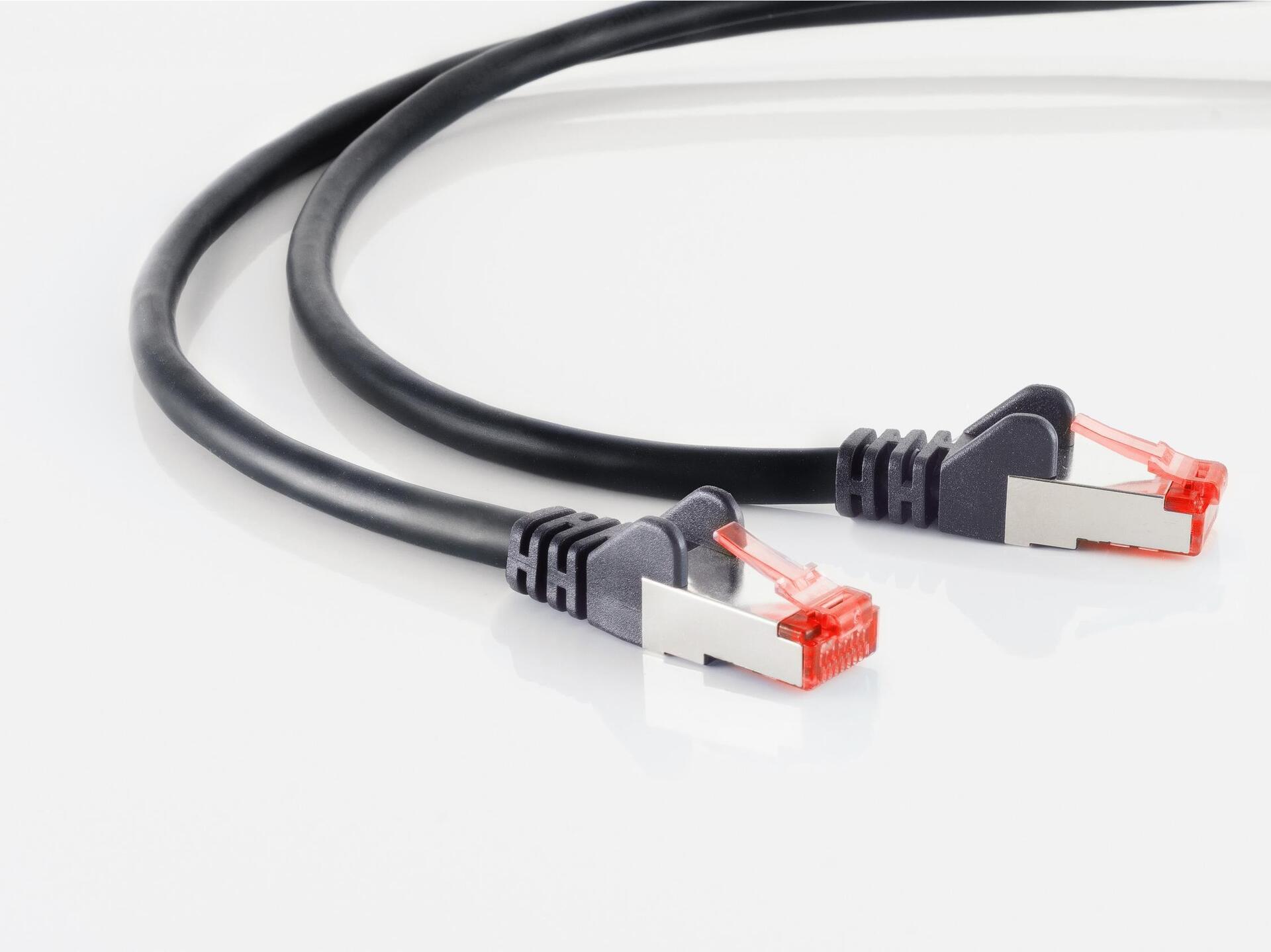 Cavo del cavo della rete S/Connettività Cavo CAT 6A S/FTP PIMF privo di alogeni certificato GHMT nero 30 m (75713-AS))
