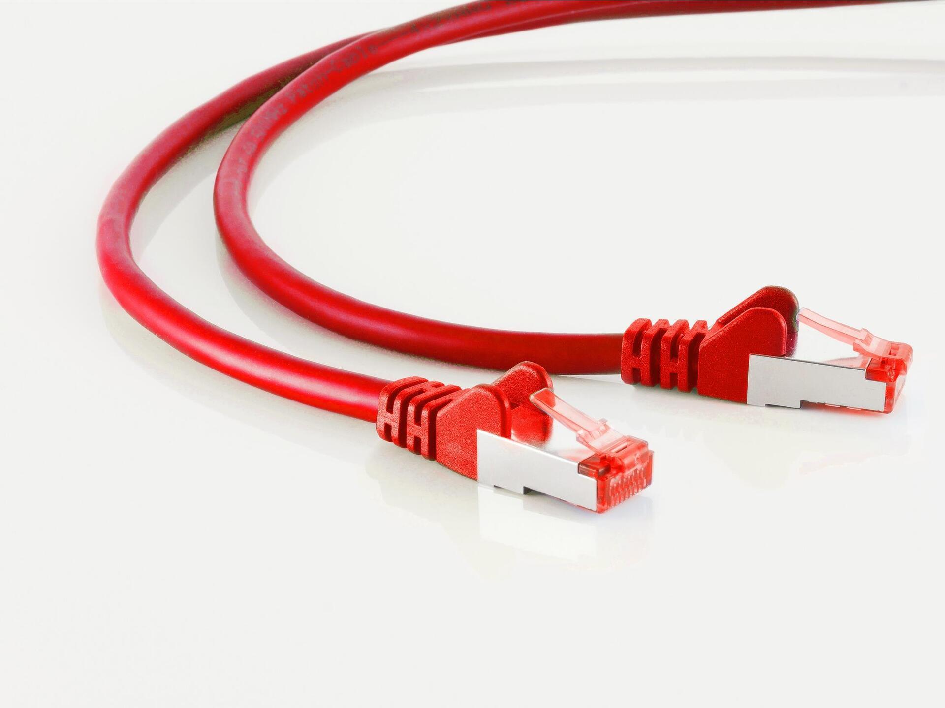 Cavo di patch del cavo di rete S/Connettività, CAT 6A, S/FTP, PIMF, privo di alogeno, certificato GHMT, rosso, 0,15 m (75711-A