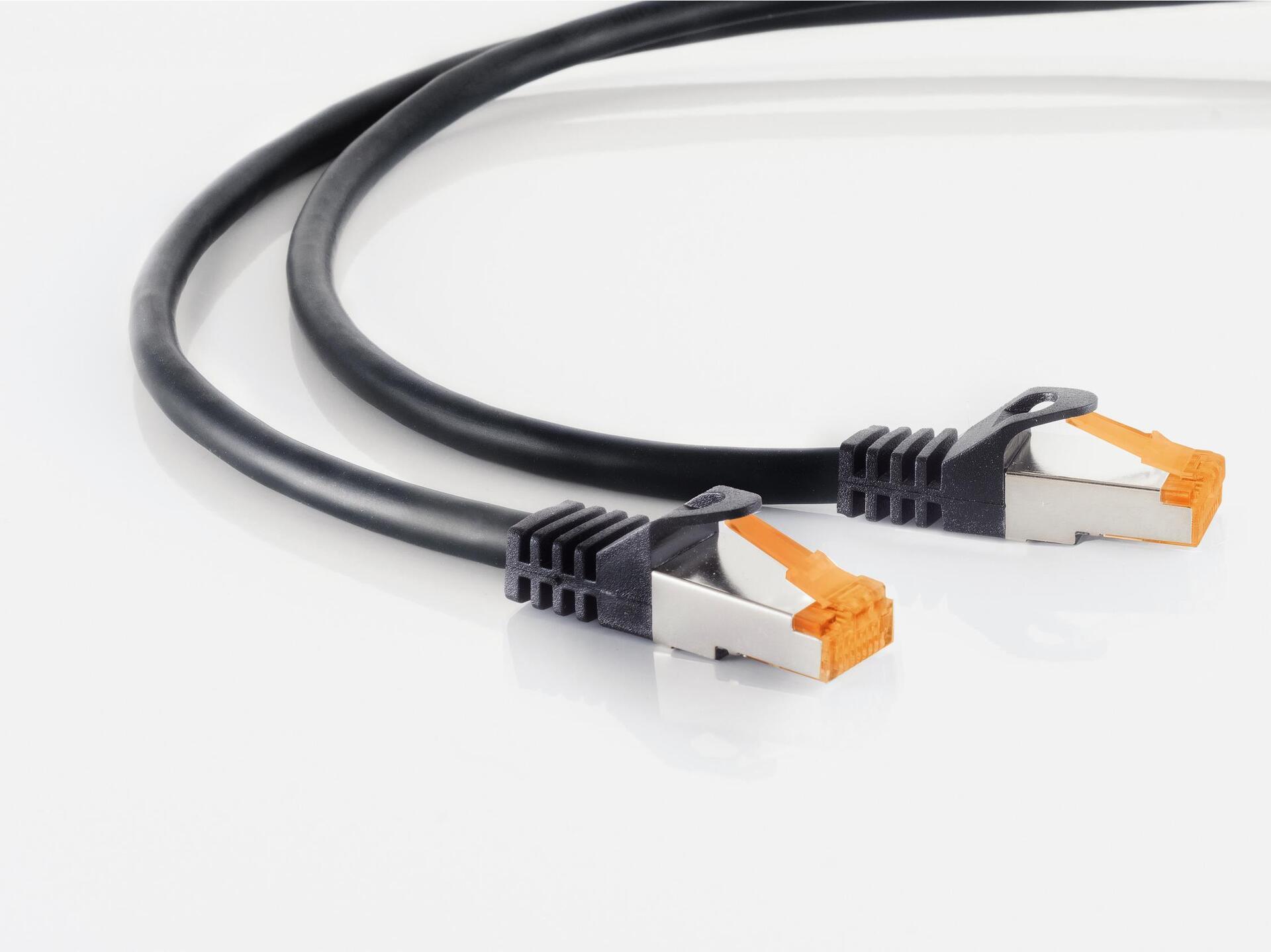 Cavo patch S-Impuls Cat 6a S/FTP da esterno nero 50 m (08-26505)