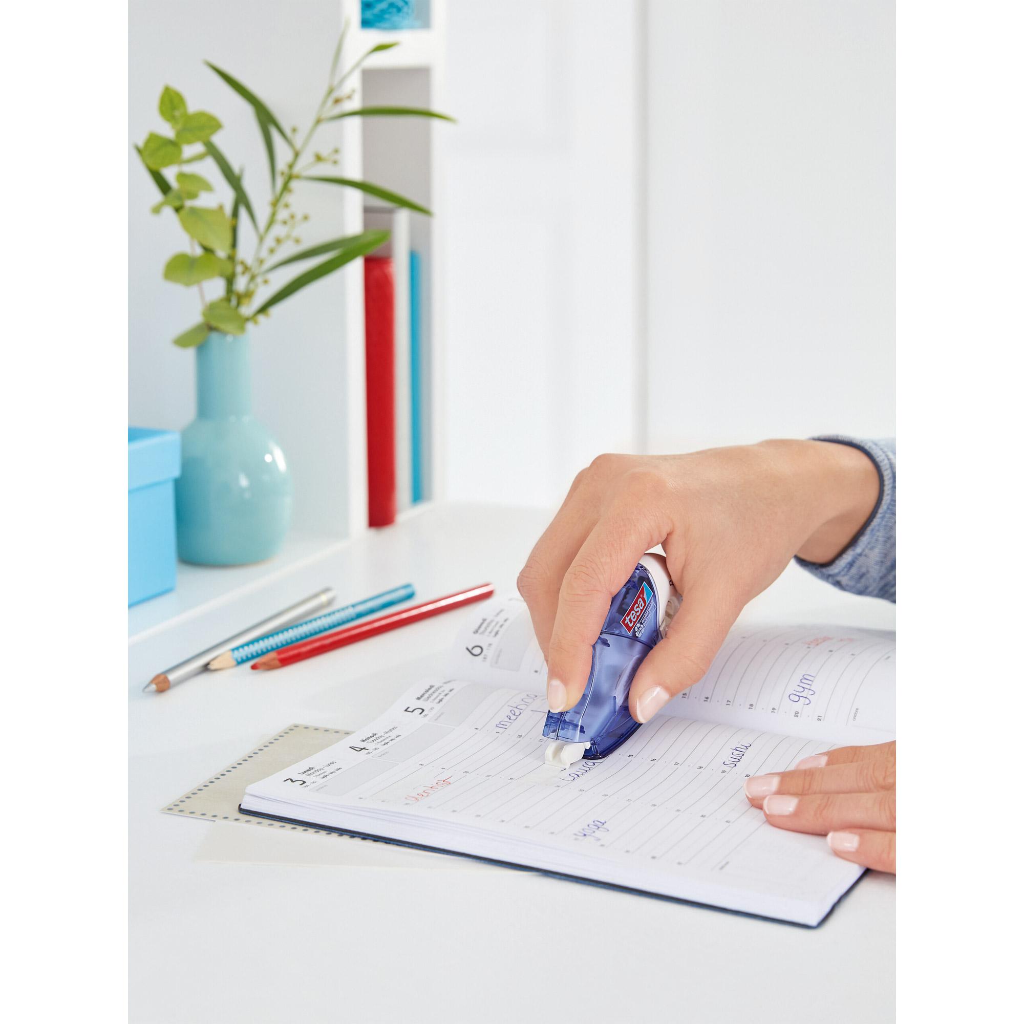 tesa ecoLogo Correction Roller Ricarica Correzione 84 mm x 14 m senza solvente anche per mancini (59880-5-5)