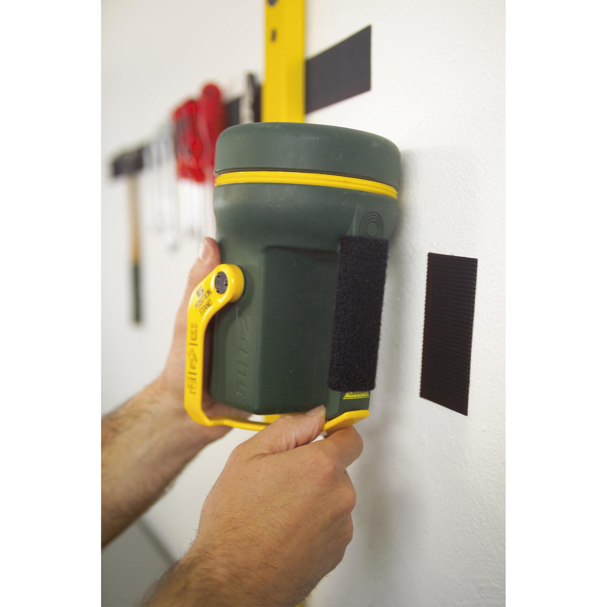 Nastro adesivo in tela tesa velcro On&Off universale autoadesivo extra forte nero 50 mm x 1 m - 55229-00000-02
