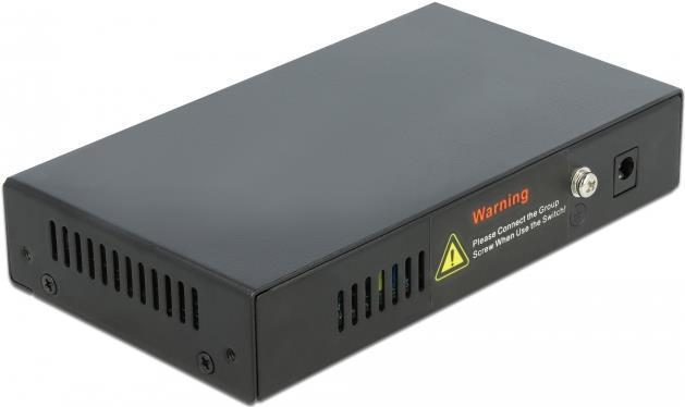 Ã¢â‚¬Â¢ AnschlÃƒÂ¼sse: 4 x RJ45 Buchse PoE 1 x SFP Schacht fÃƒÂ¼r 1 Gbps SFP Modul1 x DC 5,5 x 2,1 mm Buchse Ã