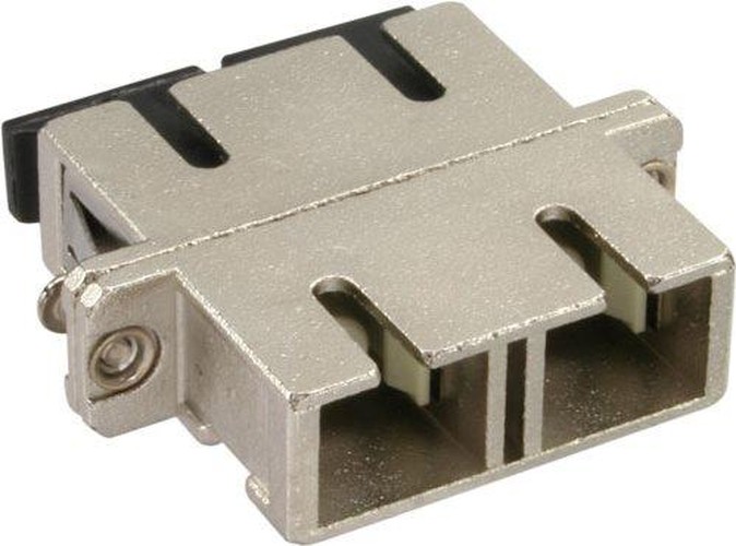 Accoppiatore metallico per...