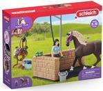 schleich HORSE CLUB 42438 set da gioco (SCHLEICH Horse Club Washing Area with Horse Club Emily & Luna Toy Playset, Unisex, 5 to