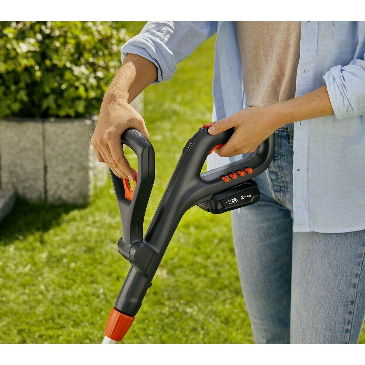 Tagliabordi a batteria Gardena 14700-20 Li-23/18V P4A