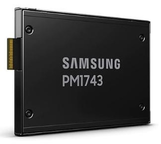 Samsung PM1743 15,4 TB 2.5"...