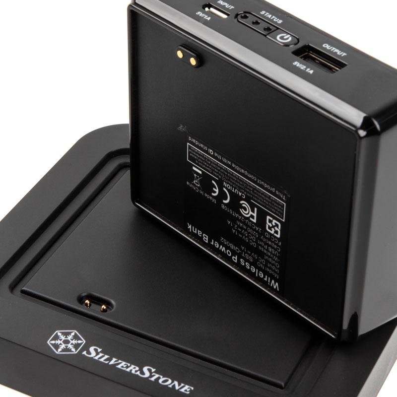 SilverStone QIB052-D - Caricabatterie wireless alimentatore AC Power bank - 5200 mAh - 21 A (USB) - sul cavo Micro-USB - Nero