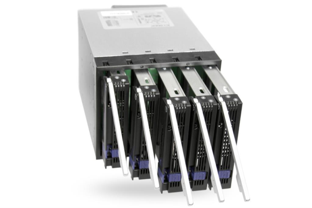 IcyDock FatCage MB155SP-B - 5 Bay EZ-Tray 3.5" SATA Hard Drive Hot-Swap Backplane Cage in 3x External 5.25" Bay
