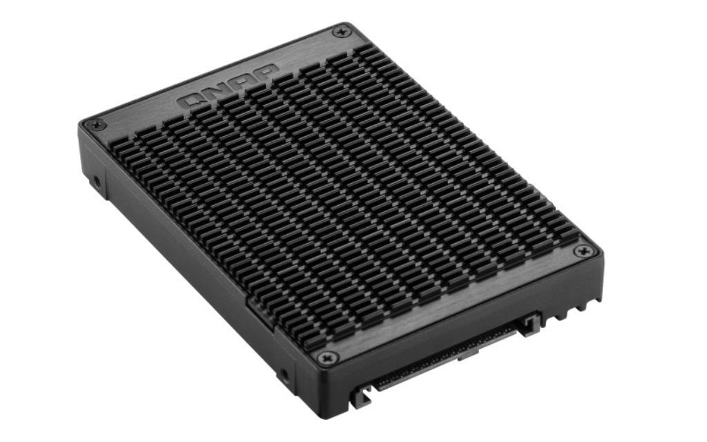 Adattatore QNAP per usare un SSD M.2 PCIe NVMe in un vano unitÃƒÆ’Ã‚Â  SSD U.2 PCIe NVMe per PC e NAS