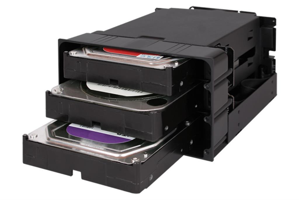 IcyDock flexiDOCK - Docking station rimovibile per 3 alloggiamenti per dischi rigidi SATA/SAS da 3,5" senza vassoio in 2 allogg