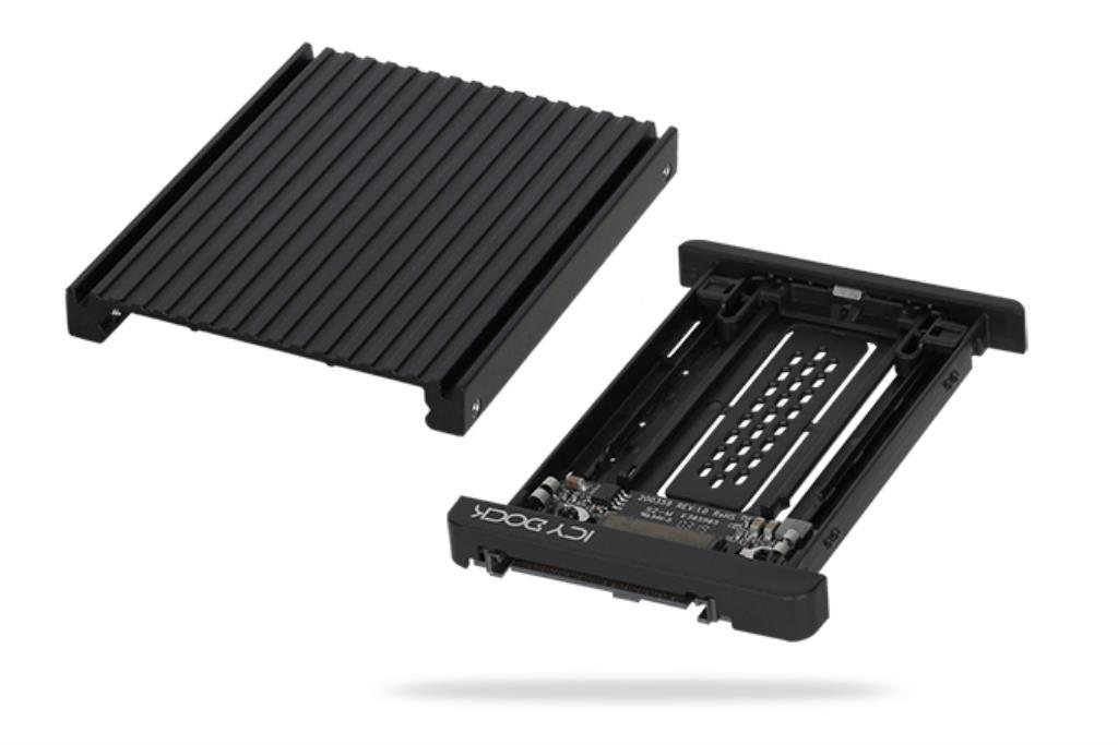 IcyDock convertitore per SSD M.2 PCIe NVMe verso SSD U.2 PCIe da 2,5"