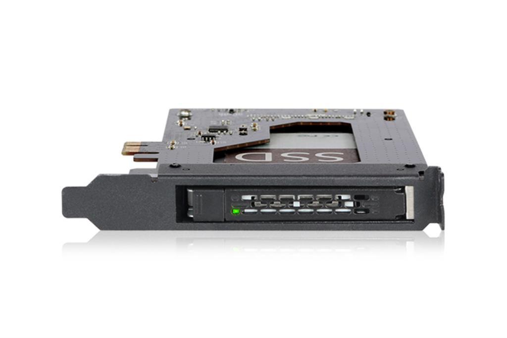 IcyDock Rack removibile Hot-Swap SSD/HDD 2.5" SATA PCIe 2.0 x1 per slot di espansione PCIe