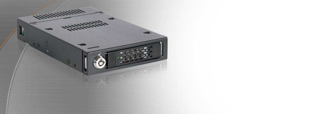 IcyDock Rack removibile SSD NVMe PCIe M.2 per bay di HDD 3.5"