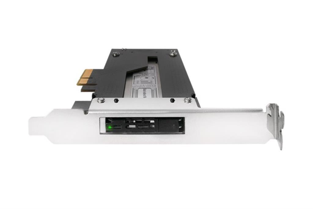 IcyDock controller PCIe 3.0 x4 con slot per 1 SSD NVMe M.2 removibile