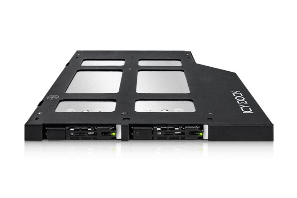 IcyDock adattatore per slot ODD ultra slim (9.5mm) con 2 slot per SSD NVMe M.2 removibili
