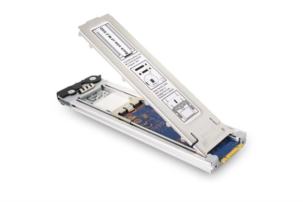IcyDock adattatore per slot ODD ultra slim (9.5mm) con 2 slot per SSD NVMe M.2 removibili