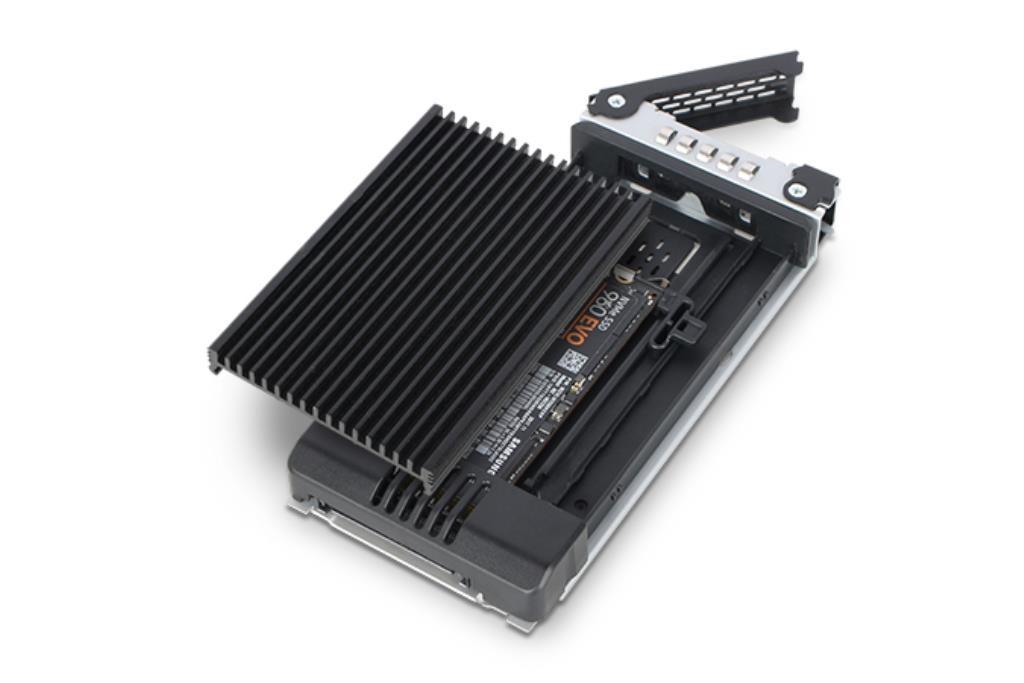 cyDock ToughArmor - Vassoio SSD U.2 per MB601VK-1B