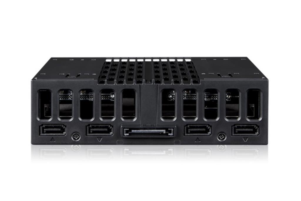 IcyDock FlexiDOCK -4 rack rimovibili SAS/SATA SSD/HDD da 2,5" senza vassoio per alloggiamento da 5,25"
