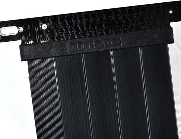 Lian Li PW-PCI-420 cavo di alimentazione interno 02 m (Lian Li PCIe 4.0 GPU Riser Cable - 20cm)