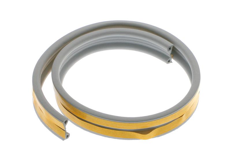 Disaccoppiamento porta anteriore Lian Li PT-KI01 (PT-KI01)