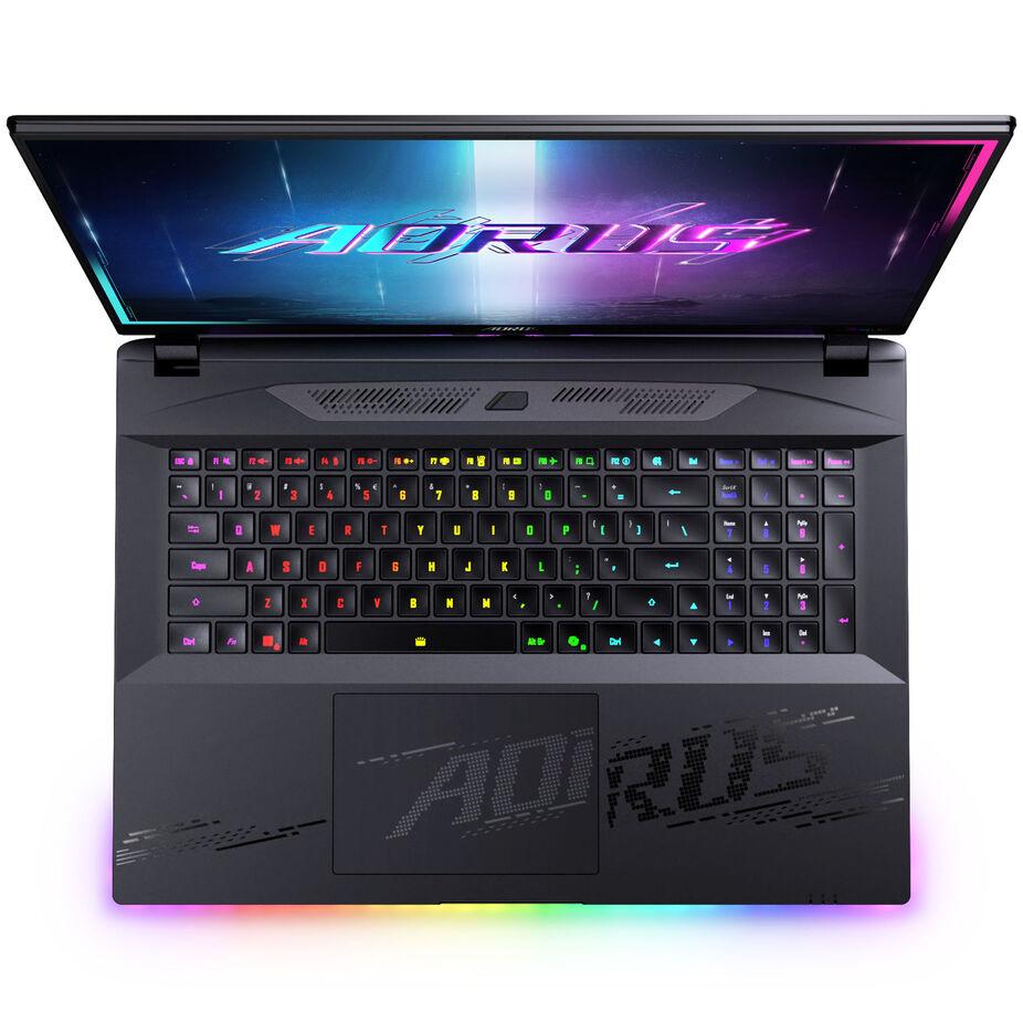 GIGABYTE AORUS MASTER 18 BZHC6DED42SP laptop Intel Core Ultra 9 275HX Computer portatile 45,7 cm (18") WQXGA 64 GB DDR5-SDRAM 4