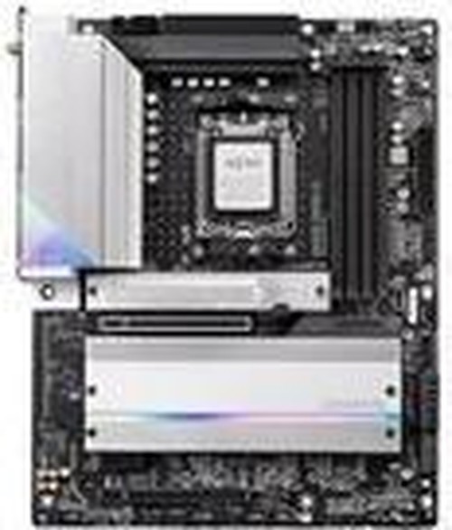 Gigabyte B650 AERO G Presa...