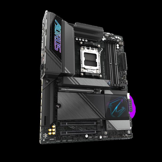 GIGABYTE X870E AORUS PRO Scheda Madre - Supporta CPU AMD Ryzen 9000 1622 fasi VRM digitali fino a 8000MHz DDR5 (OC) 3xPCIe 5.0