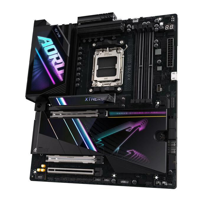 GIGABYTE X870E AORUS XTREME AI TOP Scheda madre - Supporta CPU AMD Ryzen serie 9000 VRM a 1822 fasi fino a 8800 MHz DDR5 (OC) 1