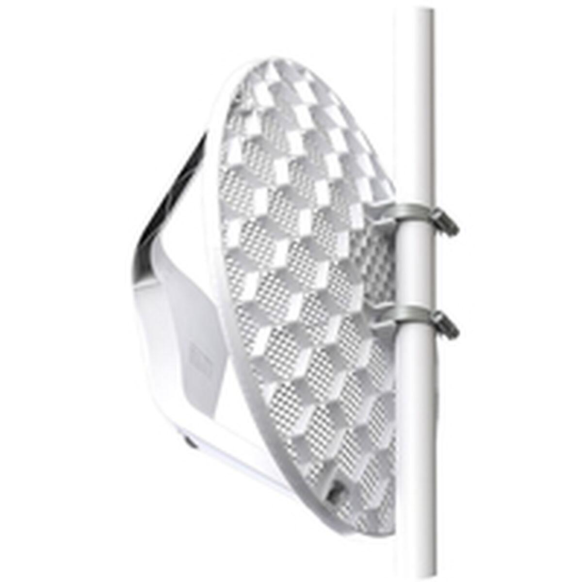 ANTENNA MIKROTIK RBLHG-2nD with 18dBi 2.4GHz antenna,Dual Chain 802.11bgn wireless,650MHz CPU,64MB RAM,1xLAN,POE,PSU,RouterOS L3