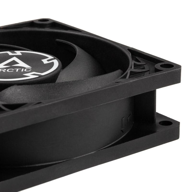 ARCTIC P8 PWM PST Case per computer Ventilatore 8 cm Nero