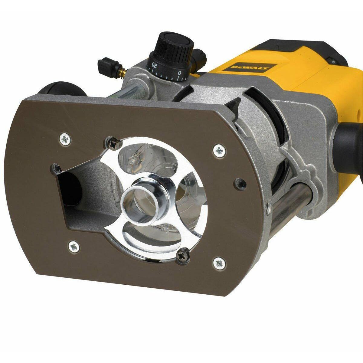 â€¢ Leistung: 620W â€¢ Geschwindigkeit:8000 - 24000 1/min â€¢ Eintauchtiefer: 55mm â€¢ Merkmale:Spindelarretier