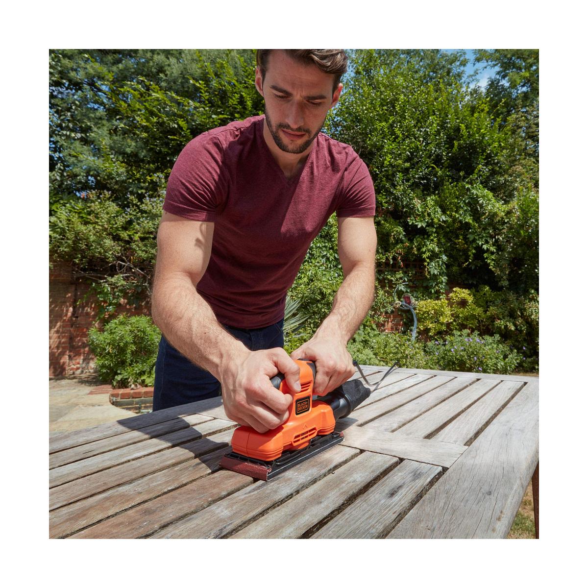Black&Decker Schwingschleifer BEW220 1