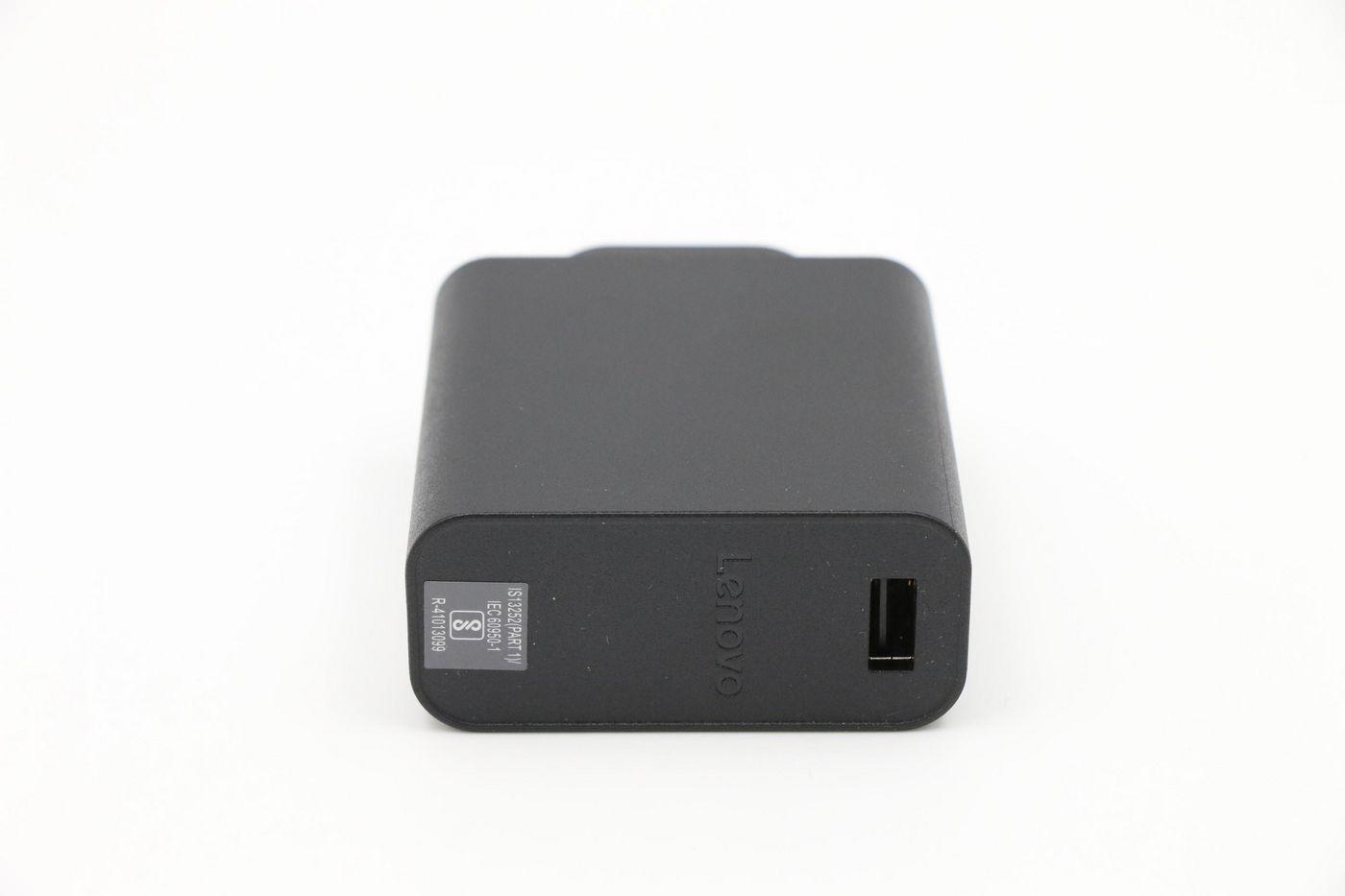 Lenovo 01FR064 adattatore e invertitore Interno 40 W Nero