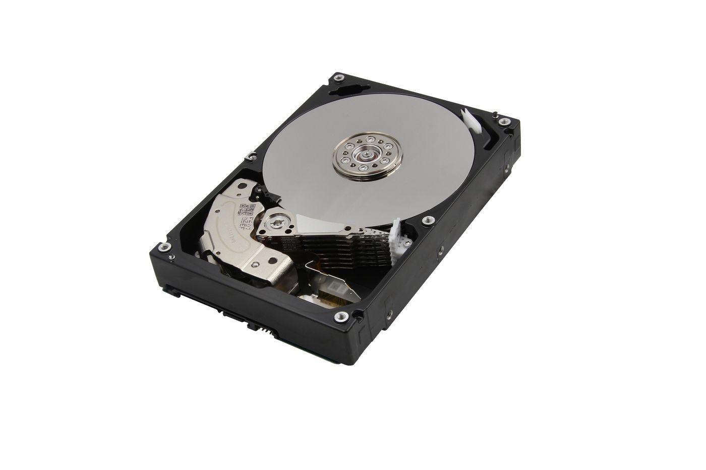 Toshiba MG06ACA10TE disco rigido interno 3.5" 10000 GB SATA